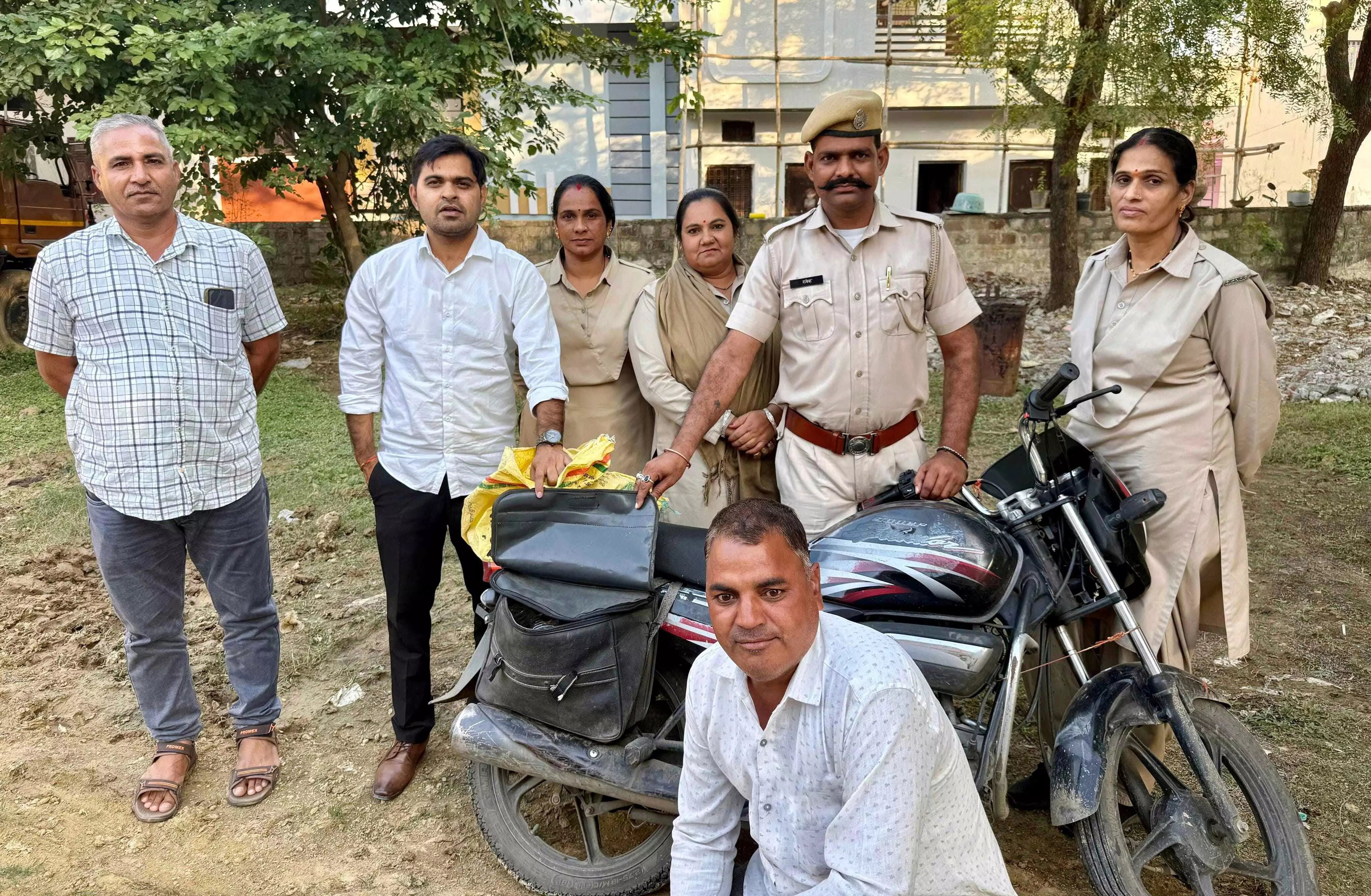 आबकारी विभाग का विशेष अभियान,प्रदेश में हजारों लीटर वॉश एवं भट्टियां नष्ट आबकारी विभाग का विशेष अभियान,प्रदेश में हजारों लीटर वॉश एवं भट्टियां नष्ट