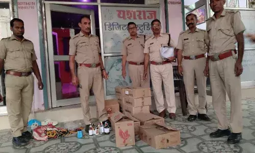 3 हजार लीटर वॉश, 2 कच्ची भट्टियां नष्ट की 3 हजार लीटर वॉश, 2 कच्ची भट्टियां नष्ट की