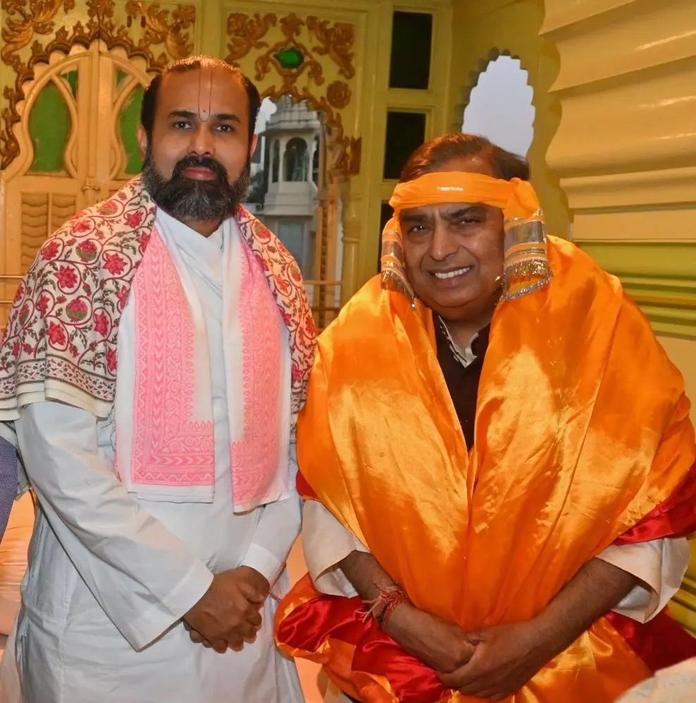 मुकेश अंबानी ने नाथद्वारा में ‘यात्री एवं वरिष्ठ सेवा सदन’ प्रोजेक्ट की घोषणा की, ₹15 करोड़ का दान भी दिया