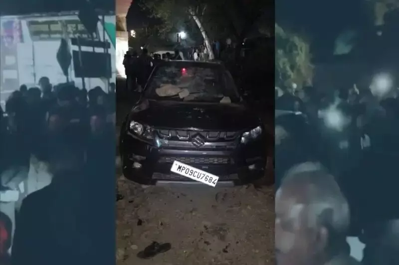 रतलाम में नीमच नारकोटिक्स टीम पर तस्करों ने की फायरिंग और पत्थरबाजी रतलाम में नीमच नारकोटिक्स टीम पर तस्करों ने की फायरिंग और पत्थरबाजी