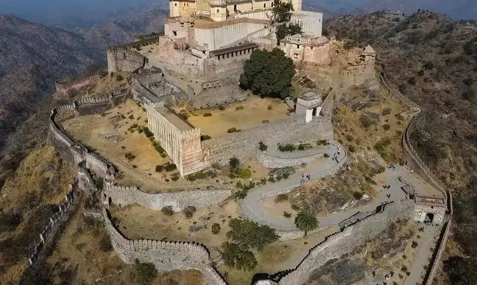 कुंभलगढ़ फेस्टिवल 1 से 3 दिसंबर तक होगा आयोजित, तैयारियों को लेकर जिला कलक्टर ने की बैठक