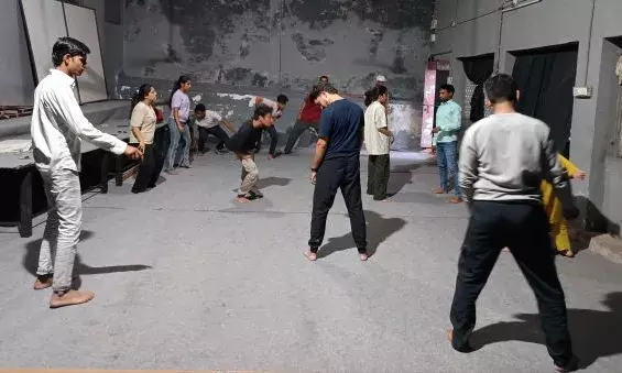 रसधारा में दस दिवसीय वॉयस एंड मूवमेंट थिएटर कार्यशाला का हुआ समापन