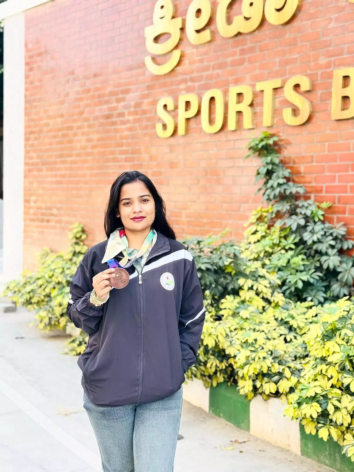 उदयपुर की पलक व टीम ने जीता ब्रॉन्ज मेडल उदयपुर की पलक व टीम ने जीता ब्रॉन्ज मेडल