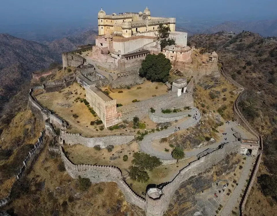 कुंभलगढ़ फेस्टिवल 1 से 3 दिसंबर तक होगा आयोजित, तैयारियों को लेकर जिला कलक्टर ने की बैठक