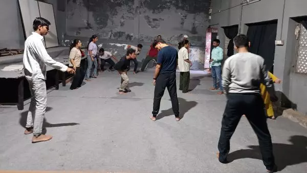 रसधारा में दस दिवसीय वॉयस एंड मूवमेंट थिएटर कार्यशाला का हुआ समापन