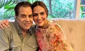 बॉलीवुड अभिनेत्री ईशा देओल ने अपने पिता धर्मेंद्र के निधन की अफवाहों को गलत बताया बॉलीवुड अभिनेत्री ईशा देओल ने अपने पिता धर्मेंद्र के निधन की अफवाहों को गलत बताया