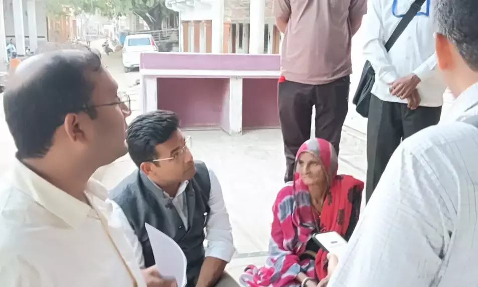 जिला निर्वाचन अधिकारी ने किया कपासन क्षेत्र का निरीक्षण