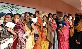 बिहार विधानसभा चुनाव 2025 के दूसरे चरण में रचा रिकॉर्ड, 20 जिलों की 122 सीटों पर 67.14 प्रतिशत मतदान