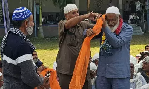 नीलगर समाज ने हाजी अब्दुल करीम का किया स्वागत नीलगर समाज ने हाजी अब्दुल करीम का किया स्वागत