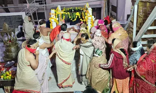 आयड़ तीर्थ में रायण पगलिया की प्राण प्रतिष्ठा के साथ पांच दिवसीय धार्मिक अनुष्ठान सम्पन्न