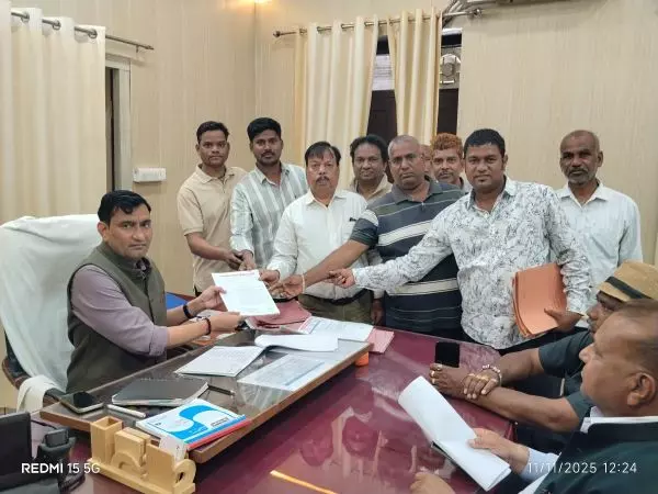 कोली समाज ने सांगानेरी गेट पर झलकारी बाई मूर्ति स्थापना की रखी मांग