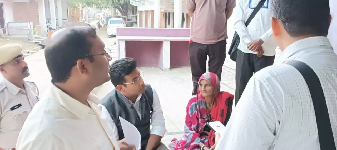 जिला निर्वाचन अधिकारी ने किया कपासन क्षेत्र का निरीक्षण