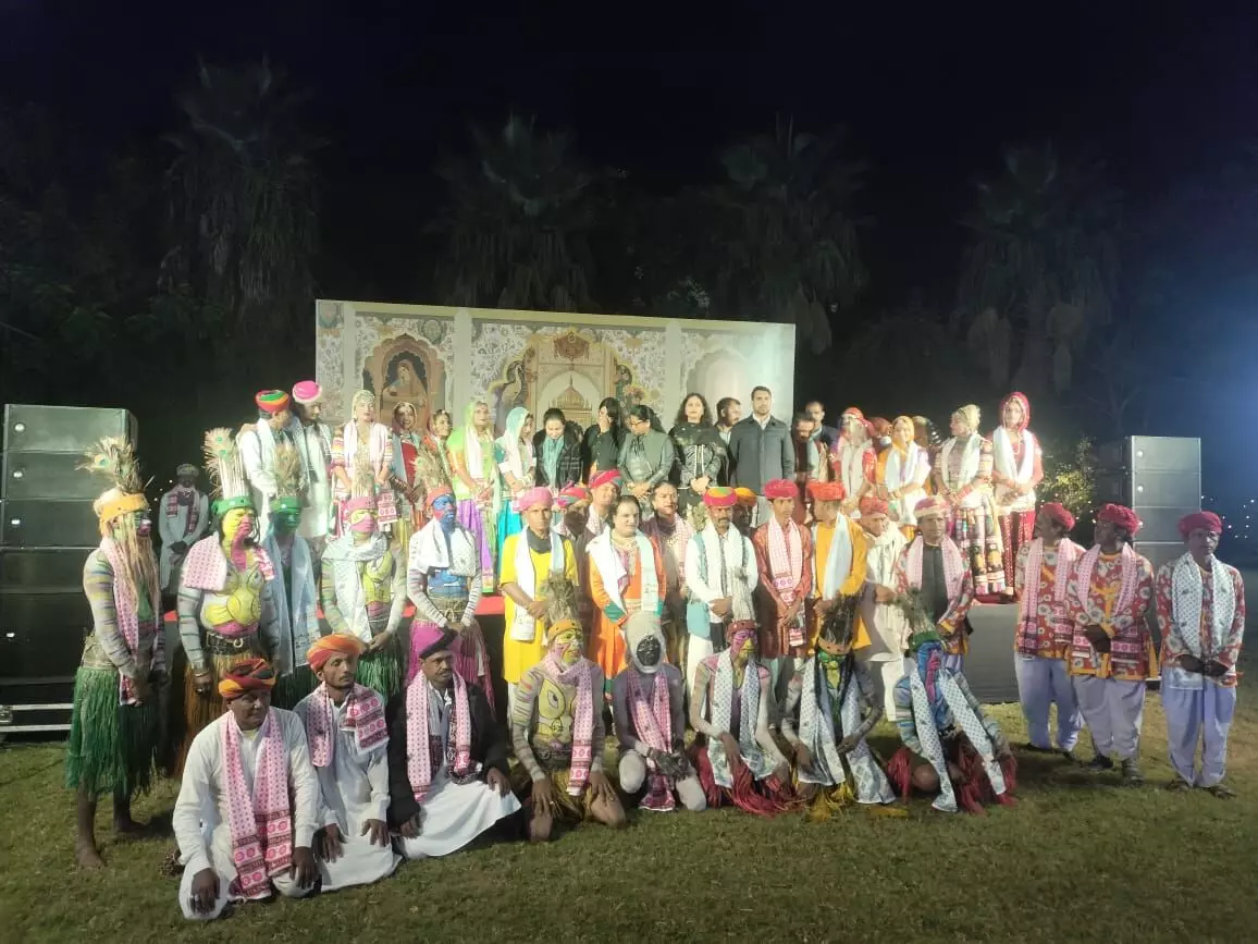 लोक कलाकारों की प्रस्तुतियों ने बांधा समां देशभर से आए प्रतिनिधि हुए मंत्रमुग्ध