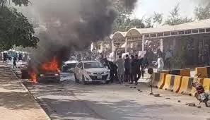 इस्लामाबाद में आत्मघाती धमाका, 12 की मौत और 36 घायल; भारत और अफगानिस्तान को लेकर पाकिस्तान में बयानबाजी तेज इस्लामाबाद में आत्मघाती धमाका, 12 की मौत और 36 घायल; भारत और अफगानिस्तान को लेकर पाकिस्तान में बयानबाजी तेज