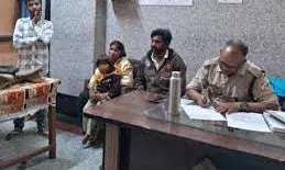 द्वारिका एक्सप्रेस से 15 बच्चे  बरामद , महिला सहित तीन हिरासत में