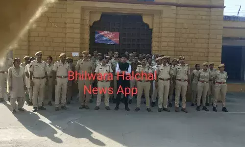 40 मिनिट तक चली जांच, निषिद्ध सामग्री नहीं मिली