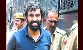 आनंदपाल एनकाउंटर मामले में अधीनस्थ अदालत का आदेश रद्द किया, पुलिस अधिकारियों पर मुकदमा चलाने का निर्देश अमान्य आनंदपाल एनकाउंटर मामले में अधीनस्थ अदालत का आदेश रद्द किया, पुलिस अधिकारियों पर मुकदमा चलाने का निर्देश अमान्य