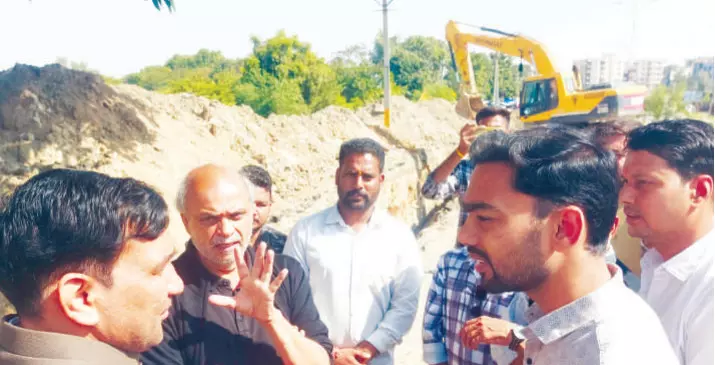 गांधीसागर में गंदा पानी रोकने के लिए नगर निगम ने शुरू किया 950 मीटर लंबा नाला निर्माण