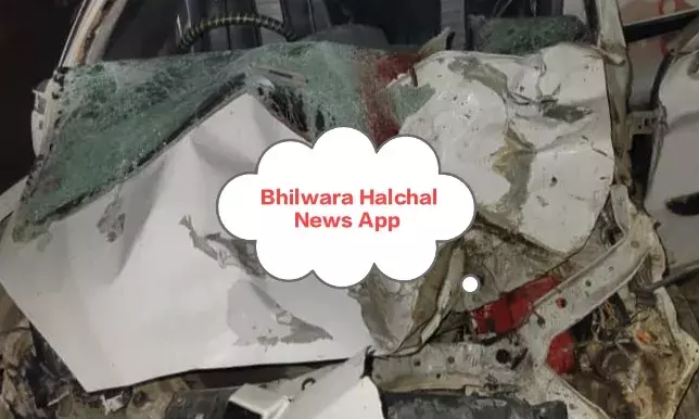 सांड से टकराकर पलटी अल्टो कार, एक की मौत, तीन घायल