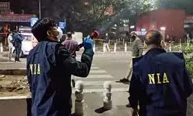 दिल्ली ब्लास्ट मामले में हरियाणा से तीसरी संदिग्ध कार बरामद, लेडी आतंकी शाहीन से जुड़ी खुलासे दिल्ली ब्लास्ट मामले में हरियाणा से तीसरी संदिग्ध कार बरामद, लेडी आतंकी शाहीन से जुड़ी खुलासे