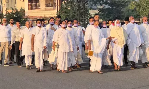 आवश्यकता और आकांक्षा में तालमेल से सुखी जीवन संभव : आचार्य महाश्रमण