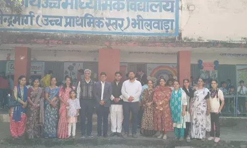 बाल दिवस पर राजेन्द्र मार्ग स्कूल में मेले का आयोजन बाल दिवस पर राजेन्द्र मार्ग स्कूल में मेले का आयोजन