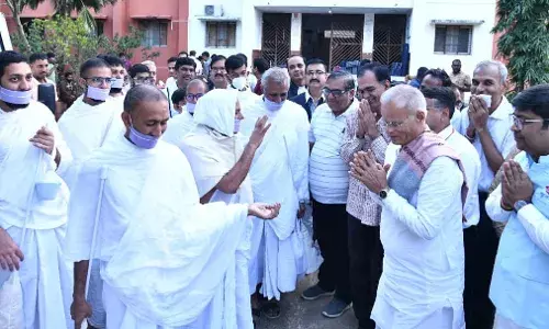 महापुरुषों का जीवन व्यक्ति के जीवन निर्माण के लिए महत्वपूर्ण : आचार्य महाश्रमण