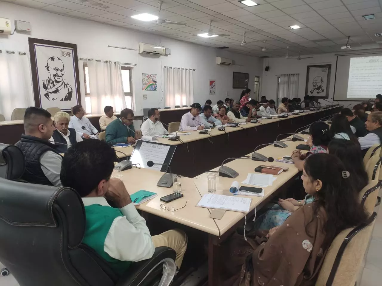 पल्स पोलियो टॉस्क फॉर्स समिति की बैठक का हुआ आयोजन पल्स पोलियो टॉस्क फॉर्स समिति की बैठक का हुआ आयोजन