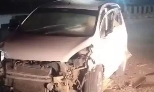 ट्रक-कार में जोरदार भिड़ंत, दो गंभीर घायल, पाली से जा रहे थे सांवरिया सेठ के दर्शन करने