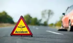 तीन सड़क हादसों में सात लोगों की मौत, सड़क सुरक्षा पर उठे सवाल तीन सड़क हादसों में सात लोगों की मौत, सड़क सुरक्षा पर उठे सवाल