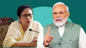 PM मोदी के बयान पर बंगाल में सियासी बवाल: TMC ने कहा भ्रम में न रहें, BJP ने जताया समर्थन PM मोदी के बयान पर बंगाल में सियासी बवाल: TMC ने कहा भ्रम में न रहें, BJP ने जताया समर्थन