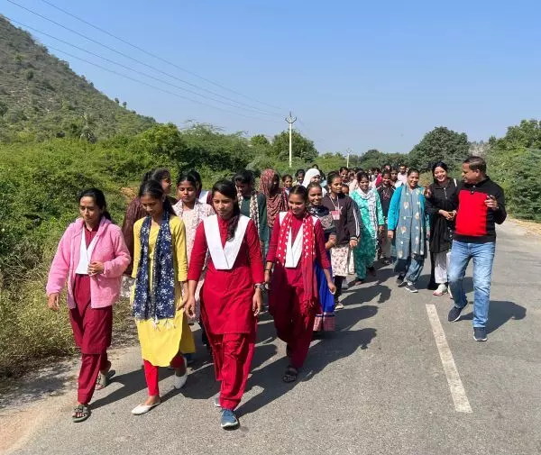 एकता मार्च का हुआ आयोजन आत्मनिर्भर भारत की ओर बड़े कदम