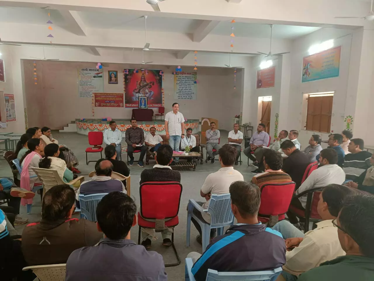 निम्बाहेड़ा में सांसद खेल महोत्सव-2025 की तैयारियों को लेकर शारीरिक शिक्षकों की बैठक सम्पन्न