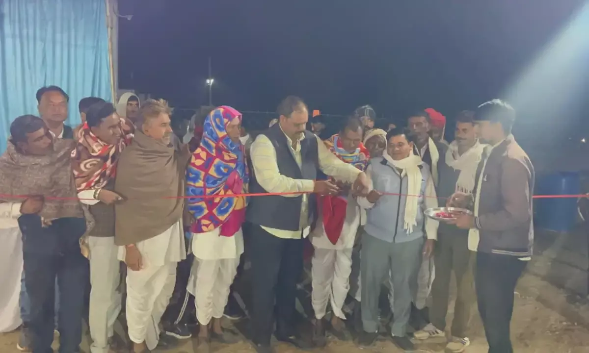 लखमणियास में रात्रिकालीन वीर तेजा कबड्डी प्रतियोगिता का शुभारंभ