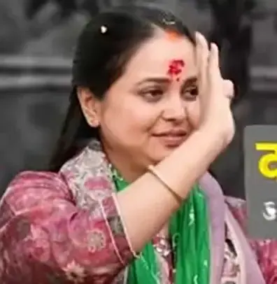 रोहिणी आचार्य का दर्द: कल एक बेटी, एक बहन, एक मां को जलील किया गया” रोहिणी आचार्य का दर्द: कल एक बेटी, एक बहन, एक मां को जलील किया गया”