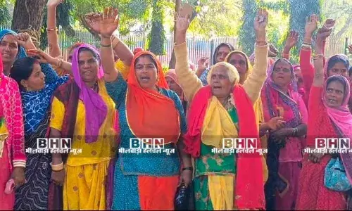 राजस्थान में कुक-कम-हेल्परों की 11 सूत्रीय मांगों को लेकर सौंपा ज्ञापन, मानदेय बढ़ोतरी से लेकर स्थायीकरण तक कई प्रमुख मुद्दे उठाए राजस्थान में कुक-कम-हेल्परों की 11 सूत्रीय मांगों को लेकर सौंपा ज्ञापन, मानदेय बढ़ोतरी से लेकर स्थायीकरण तक कई प्रमुख मुद्दे उठाए