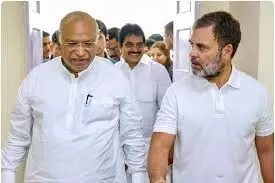 कांग्रेस ने एसआईआर मुद्दे पर 18 नवंबर को बुलाई महत्वपूर्ण बैठक, 12 राज्यों के शीर्ष पदाधिकारी होंगे शामिल कांग्रेस ने एसआईआर मुद्दे पर 18 नवंबर को बुलाई महत्वपूर्ण बैठक, 12 राज्यों के शीर्ष पदाधिकारी होंगे शामिल