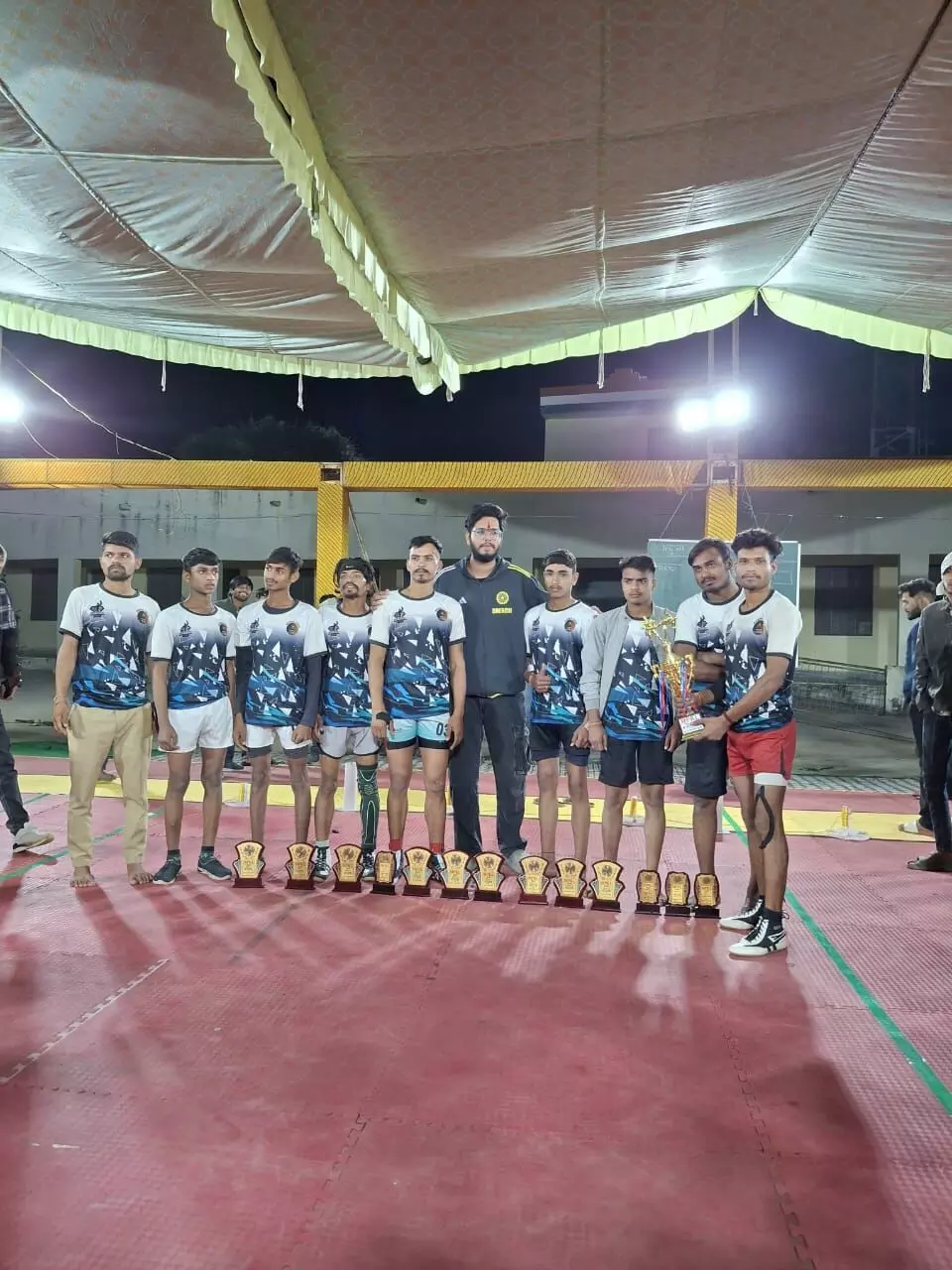 महुआ में 6 दिवसीय कबड्डी प्रतियोगिता का समापन