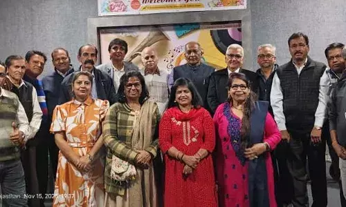 संगीत प्रेमियों ने मिलकर सदाबहार गीतों से सजाई एक शाम