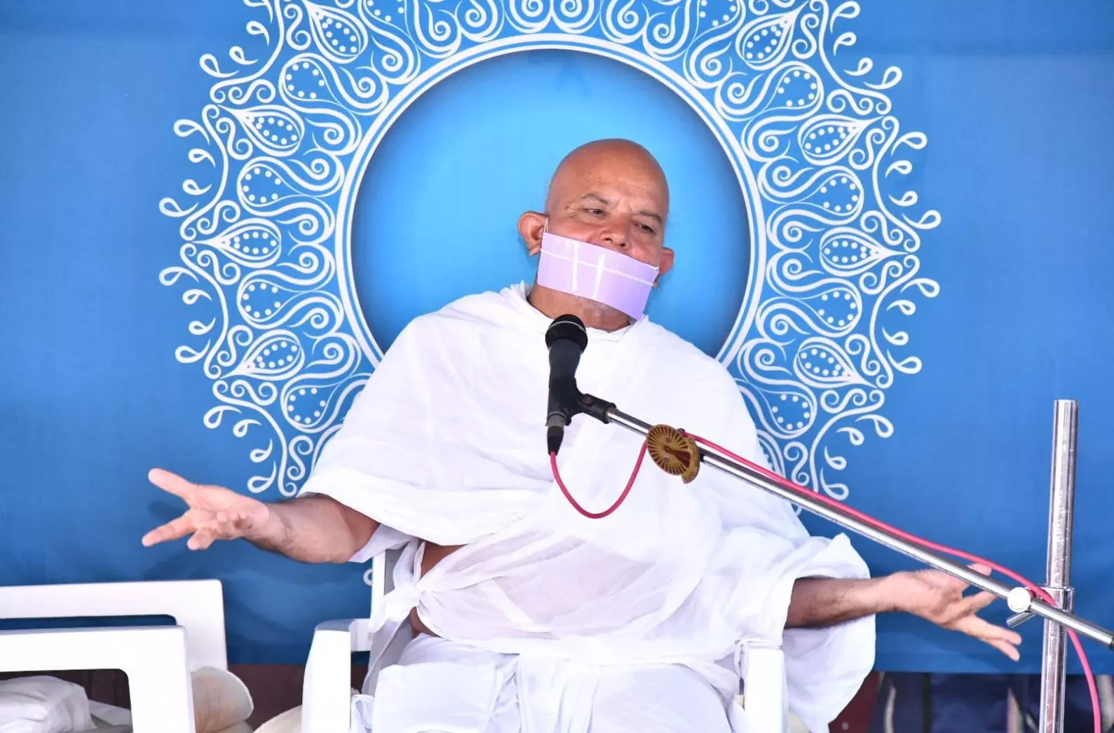 ईमानदारी की भावना का हो विकास : आचार्य महाश्रमण ईमानदारी की भावना का हो विकास : आचार्य महाश्रमण