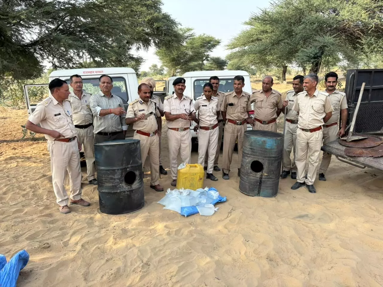 प्रदेश में 98 लाख रूपए से अधिक की विदेशी मदिरा जब्त, 4 लाख लीटर से अधिक वॉश नष्ट