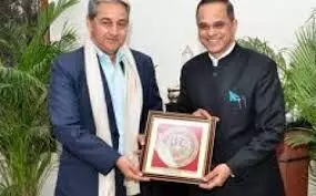 वी श्रीनिवास ने संभाली मुख्य सचिव की कुर्सी, सुधांश पंत रिलीव, सचिवालय में गर्मजोशी के साथ चार्ज बदला वी श्रीनिवास ने संभाली मुख्य सचिव की कुर्सी, सुधांश पंत रिलीव, सचिवालय में गर्मजोशी के साथ चार्ज बदला