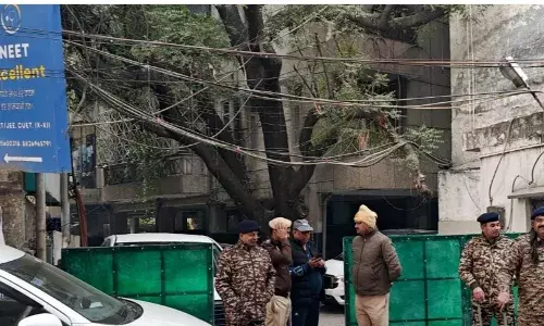 अल-फलाह यूनिवर्सिटी सहित 25 ठिकानों पर तड़के छापेमारी