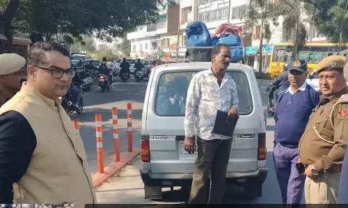 एडीजे शर्मा ने की जांच ,प्राइवेट नंबर की बाल वाहिनियां कराई जब्त