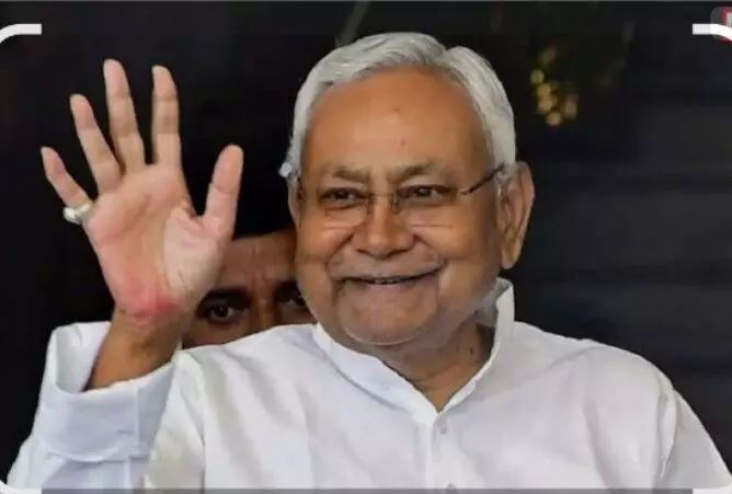 नीतीश की शपथ से पहले सत्ता समीकरण बिगड़े: आधी रात दिल्ली बुलाए गए ललन-संजय, नई सरकार पर चढ़ा सस्पेंस