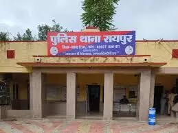 डंपर चुरा ले गये चोर, तलाश में जुटी पुलिस डंपर चुरा ले गये चोर, तलाश में जुटी पुलिस