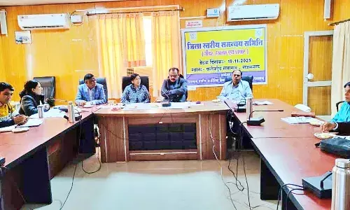 खाद्य, पोषण, स्वास्थ्य, स्वच्छता तथा जेंडर संबंधी विषयों पर किया जागरूक