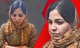 थाने  में ही  एसआई 1.25 लाख की रिश्वत लेते रंगे हाथ गिरफ्तार