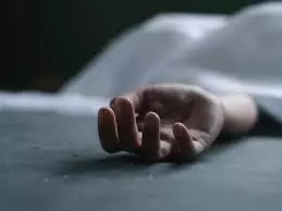 अलवर से आये व्यक्ति की अचानक गश खाकर गिरने के बाद मौत