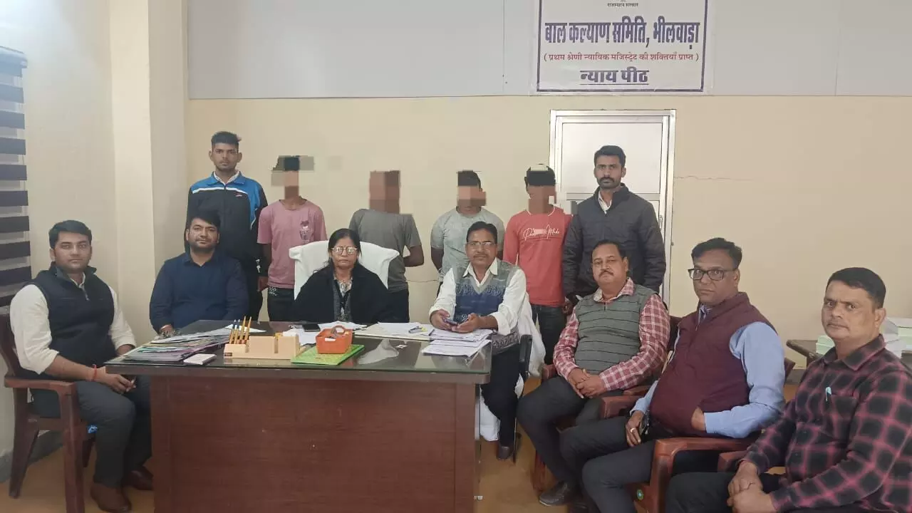 चार बाल श्रमिकों को मुक्त करवाया